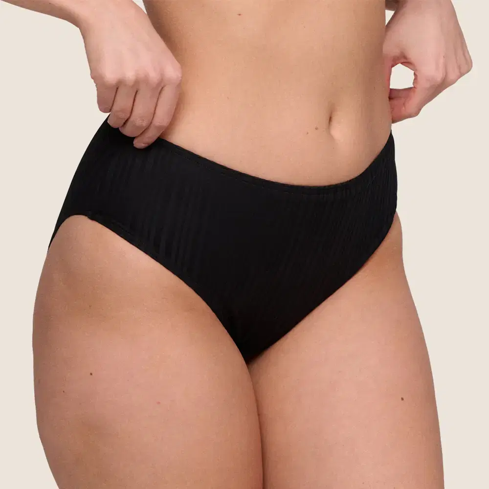 Kiruna Hög bikinitrosa
